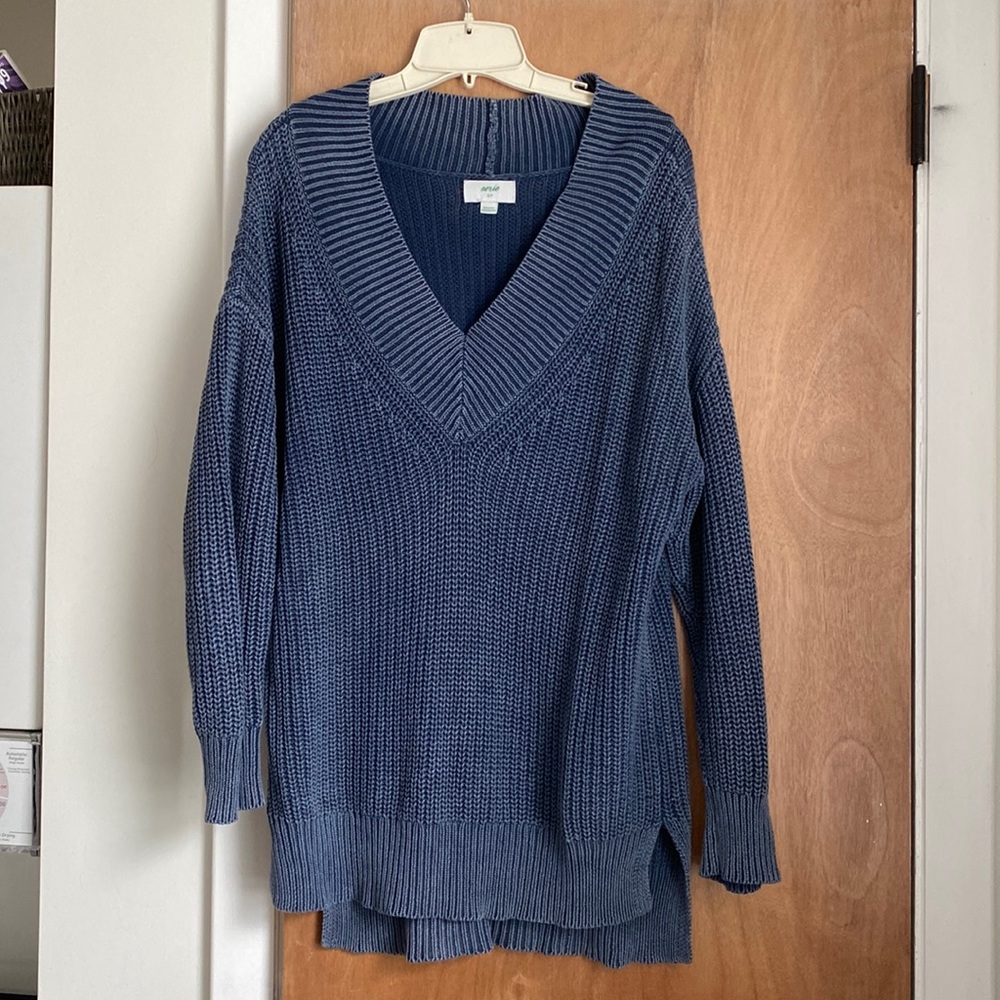 Aerie dark blue v-neck oversized sweater